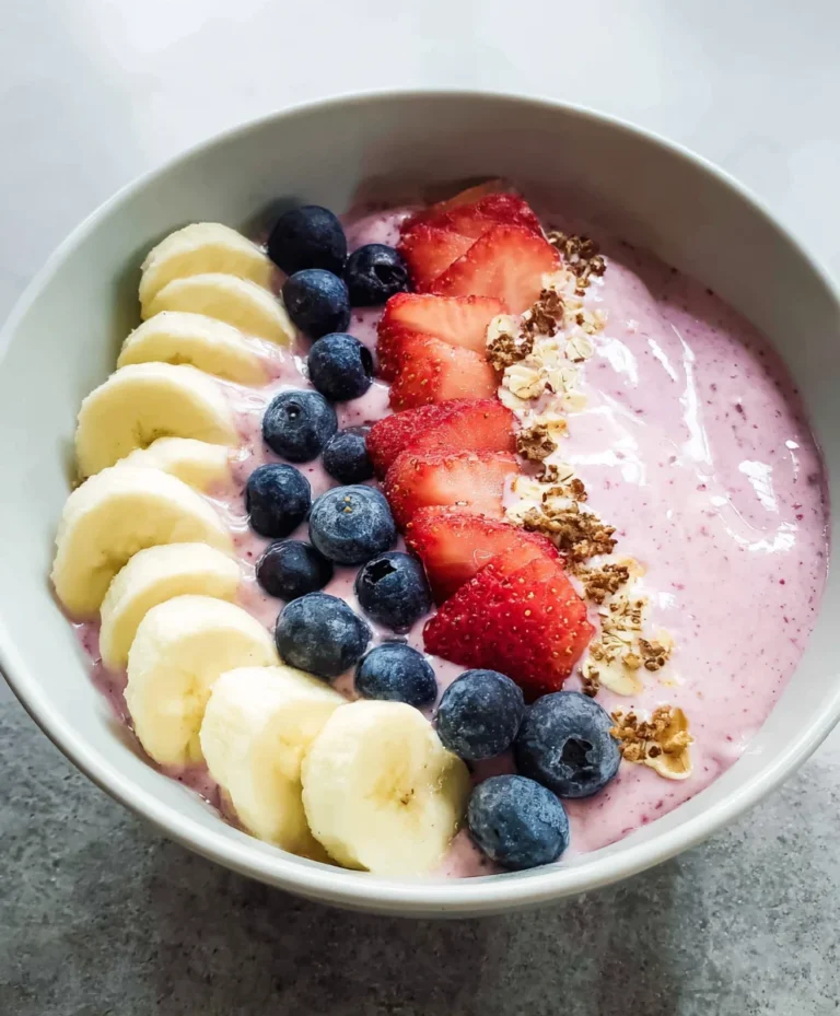 5-Minute Fruit Smoothie Bowl Greek Yogurt Recipe